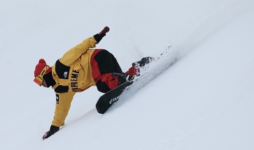 ＫＡＧＡＹＡＫＩＮＧ（輝き王） ＫＡＧＡＹＡＫＩ ＳＮＯＷＢＯＡＲＤ